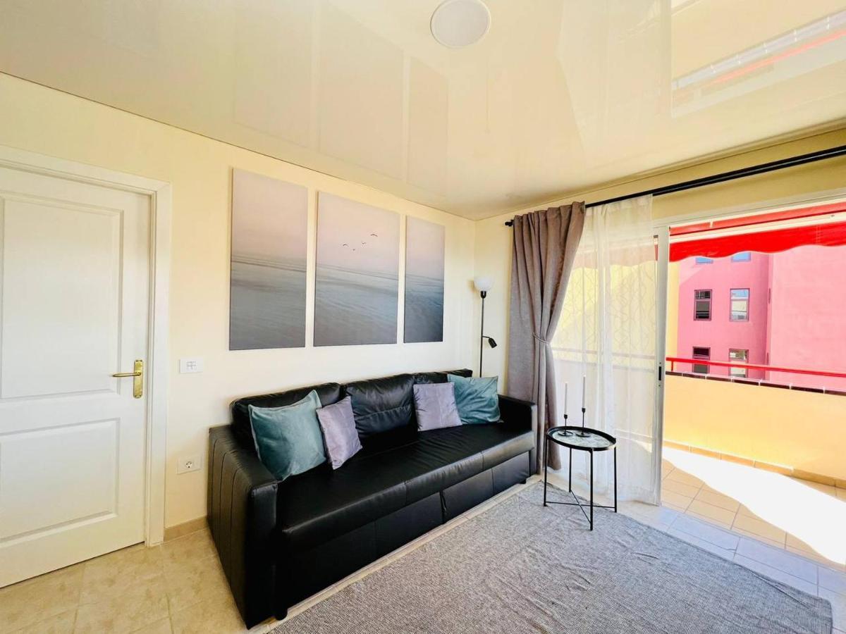דירות פוארטו דה סנטיאגו Cozy Beachfront Flat With Pool & Panoramic Sea View Terrace מראה חיצוני תמונה