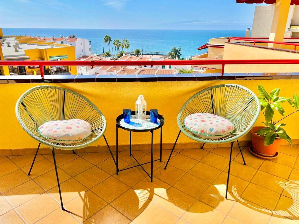 דירות פוארטו דה סנטיאגו Cozy Beachfront Flat With Pool & Panoramic Sea View Terrace מראה חיצוני תמונה
